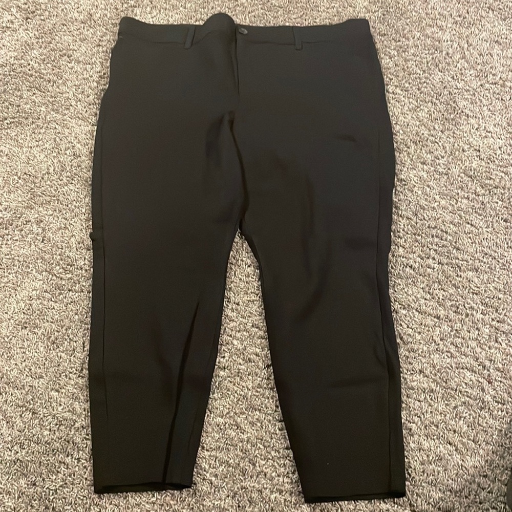 Black dress pants